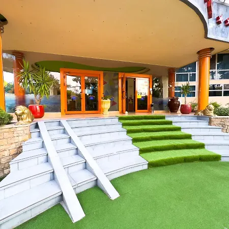 Majestic Апартаменты Олимп