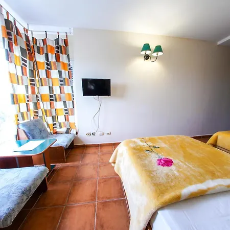 Majestic Апартаменты