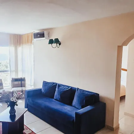 아파트 Majestic *