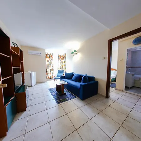 아파트 Majestic *